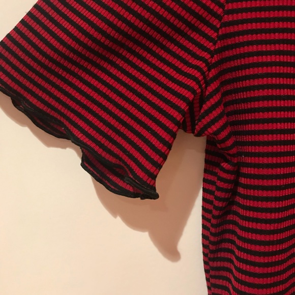 zara red/black striped ribbed frill mock neck top - Picture 2 of 5